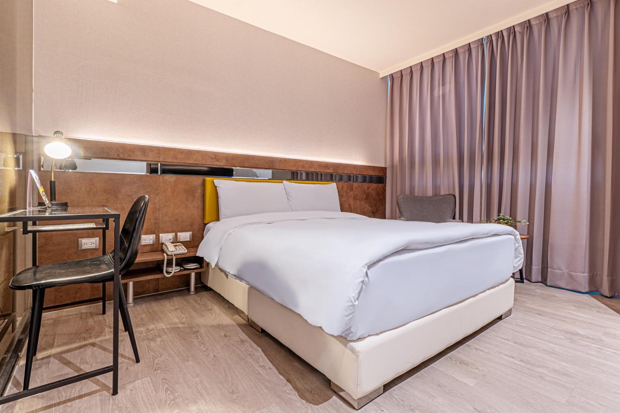 Check Inn Taichung Qinghai Exterior photo
